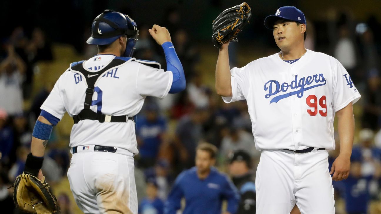 Hyun-jin Ryu accepts Dodgers' qualifying offer - MLB Daily Dish