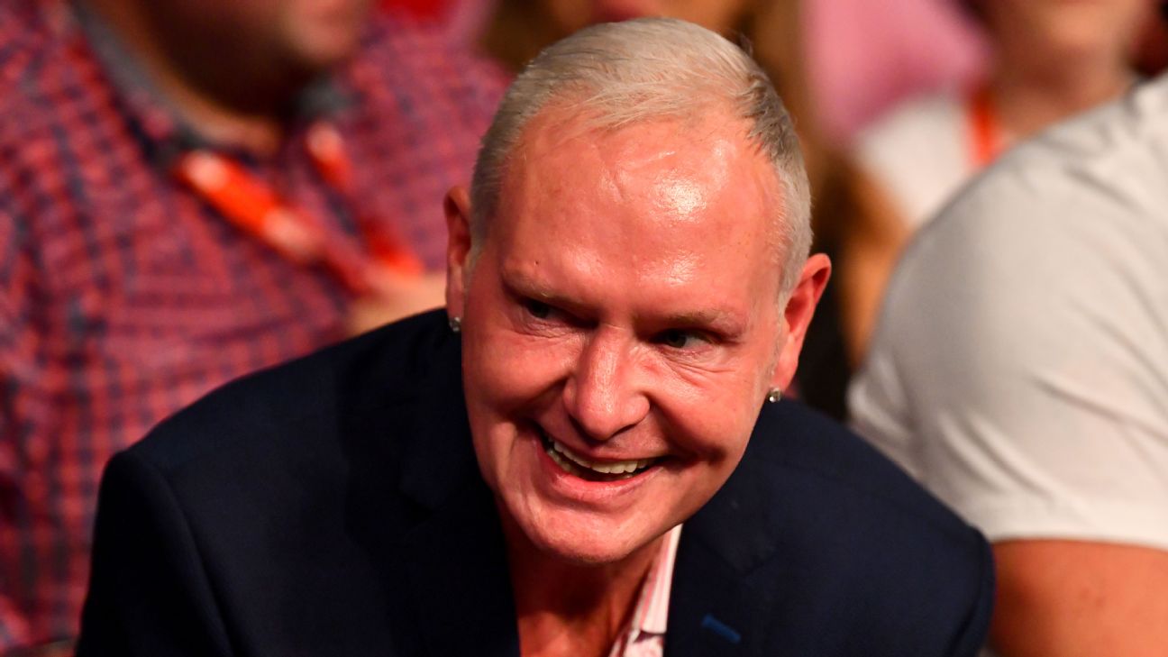 Paul Gascoigne rolls back the years with goal in charity game