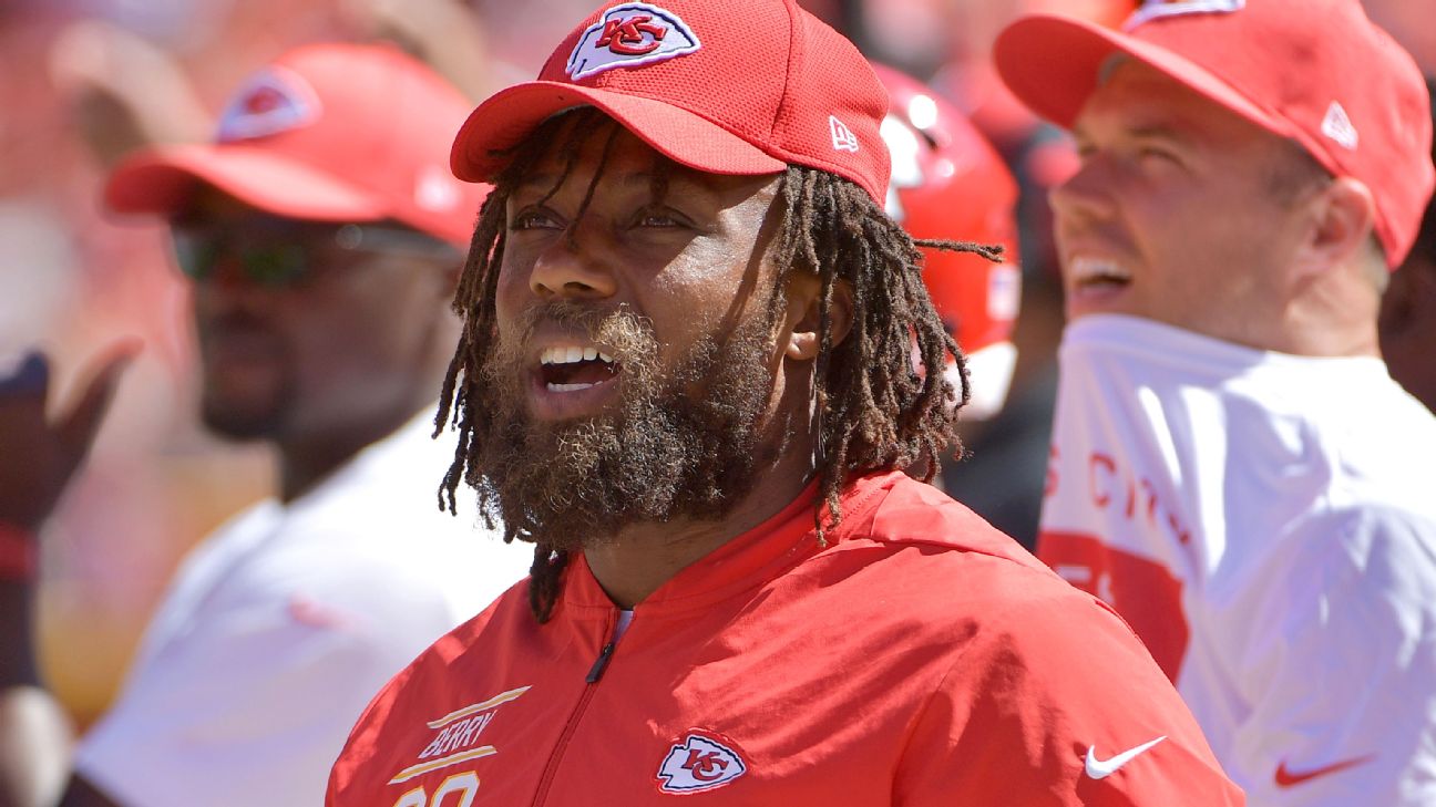 Kansas City Chiefs' Eric Berry, Sammy Watkins and Spencer Ware doubts for  playoffs, NFL News