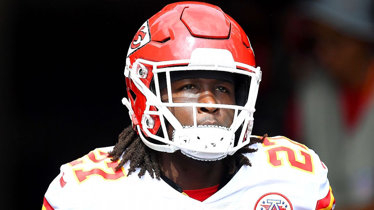 2018 Score Color Rush Kareem Hunt Kansas City Chiefs #2