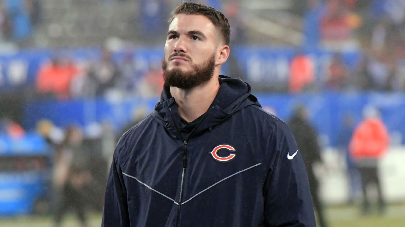 Why the Chicago Bears have failed in solving their eternal