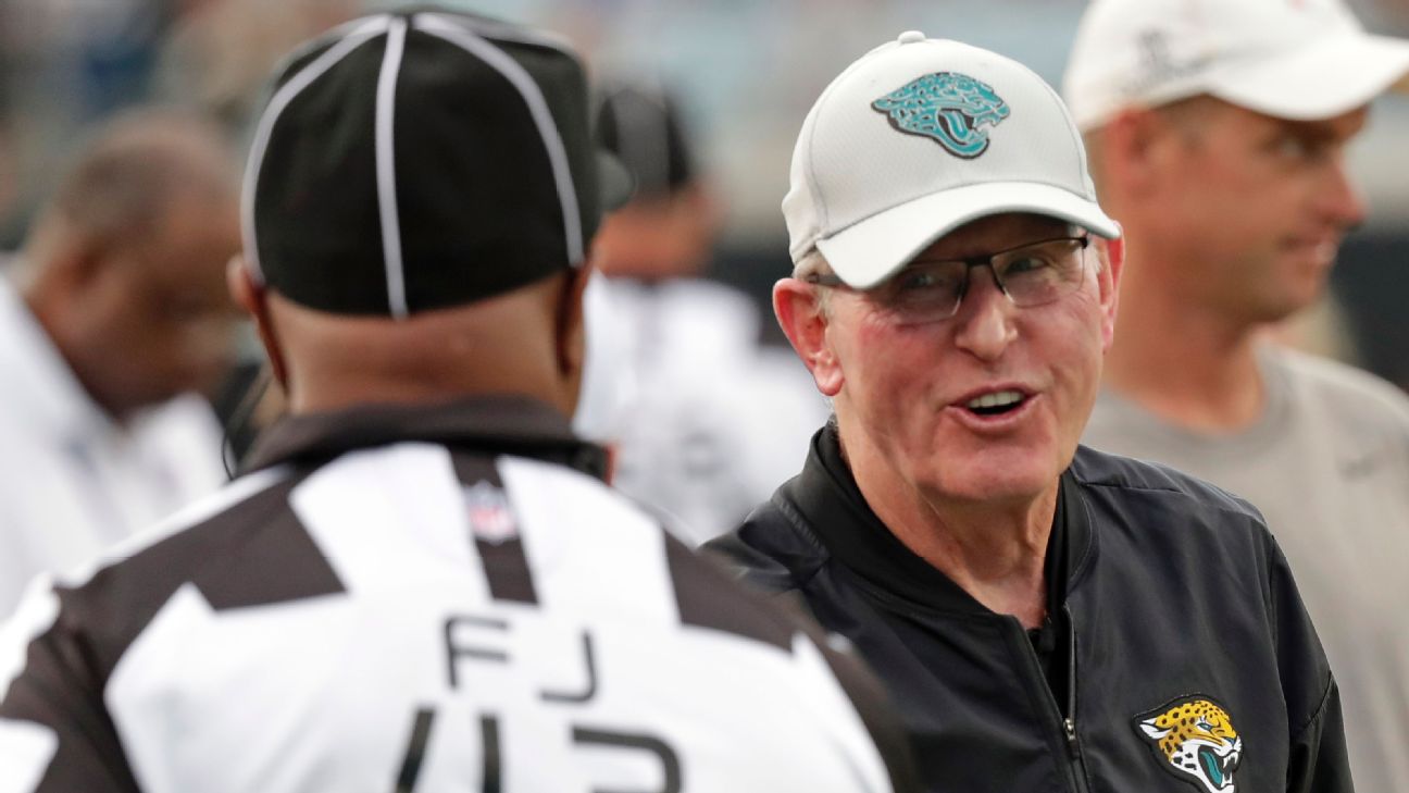 Jaguars ex-players still feel the sting of Tom Coughlin's dismissal