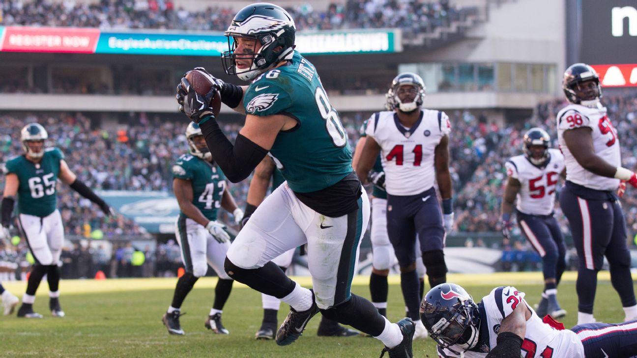 Philadelphia Eagles' Zach Ertz sets single-season NFL record for catches by  tight end 