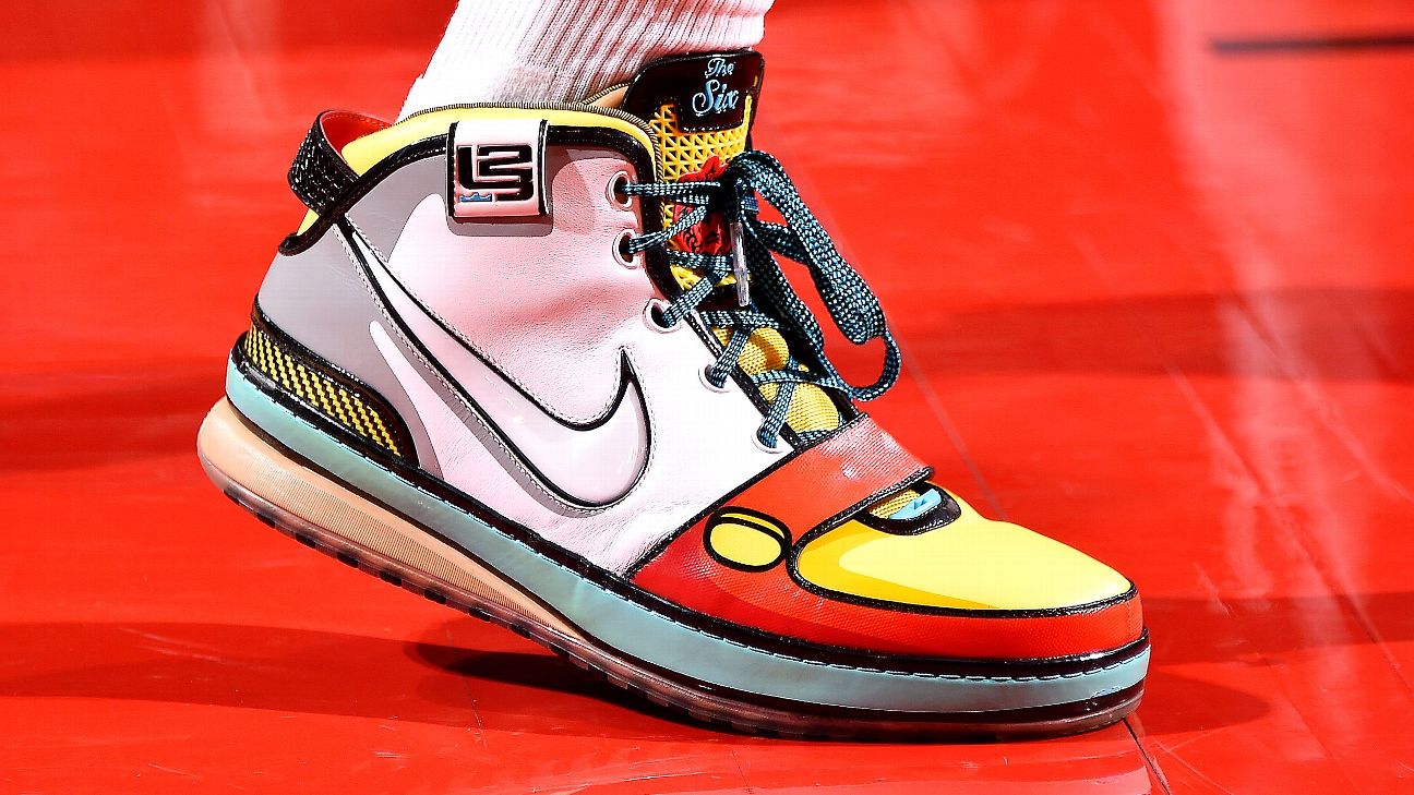 Pics: NBA Goes Sleeved, Chrome, With Custom Shoes this Christmas