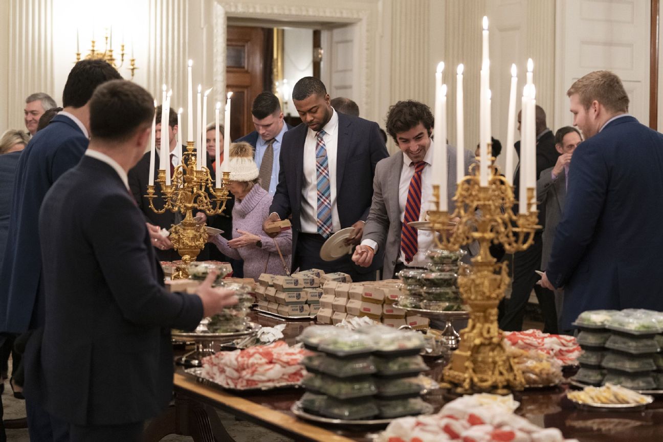 White House Offers Clemson Tigers Fast Food Feast In