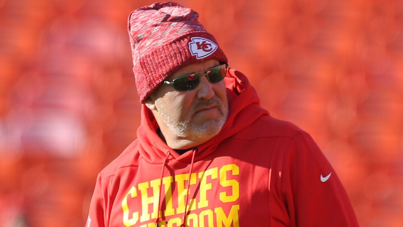 Chiefs' Dave Toub tells fans to relax on Butker concerns