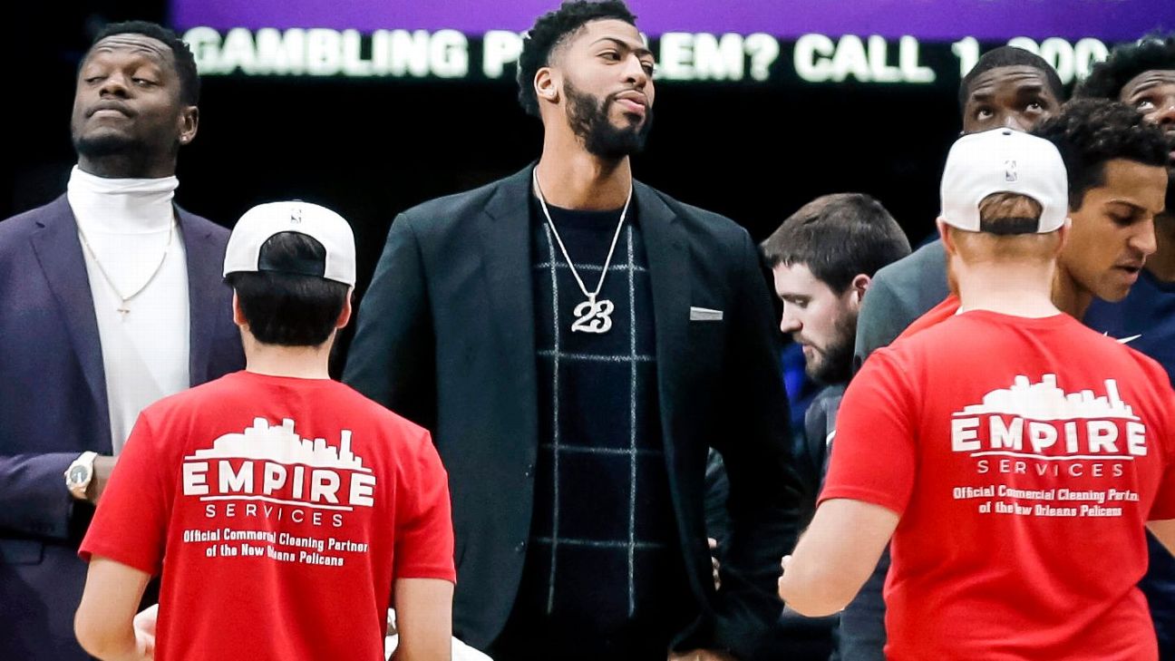 Anthony Davis' disappearing act must stop if Lakers want to advance