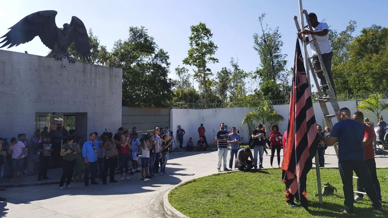 Brazilian prosecutors charge 11 over Flamengo football club fire