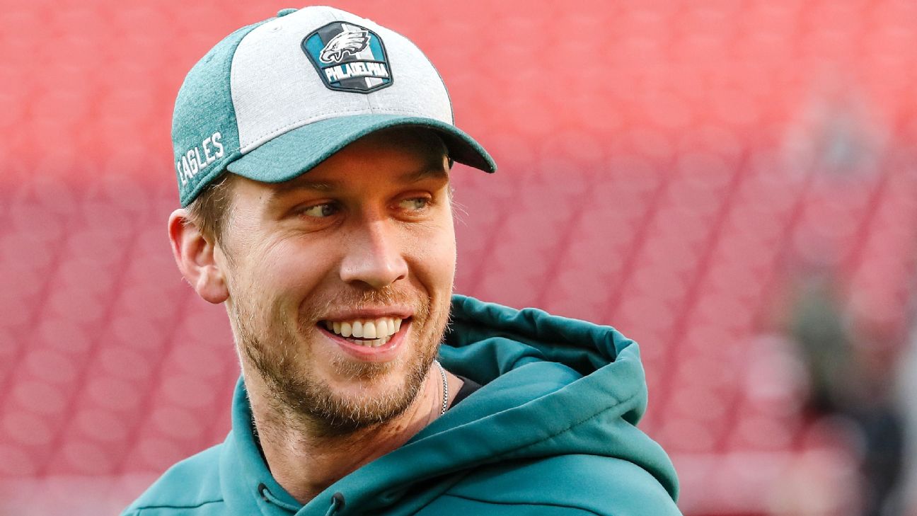 Jaguars were only real suitors for Nick Foles, paid him for