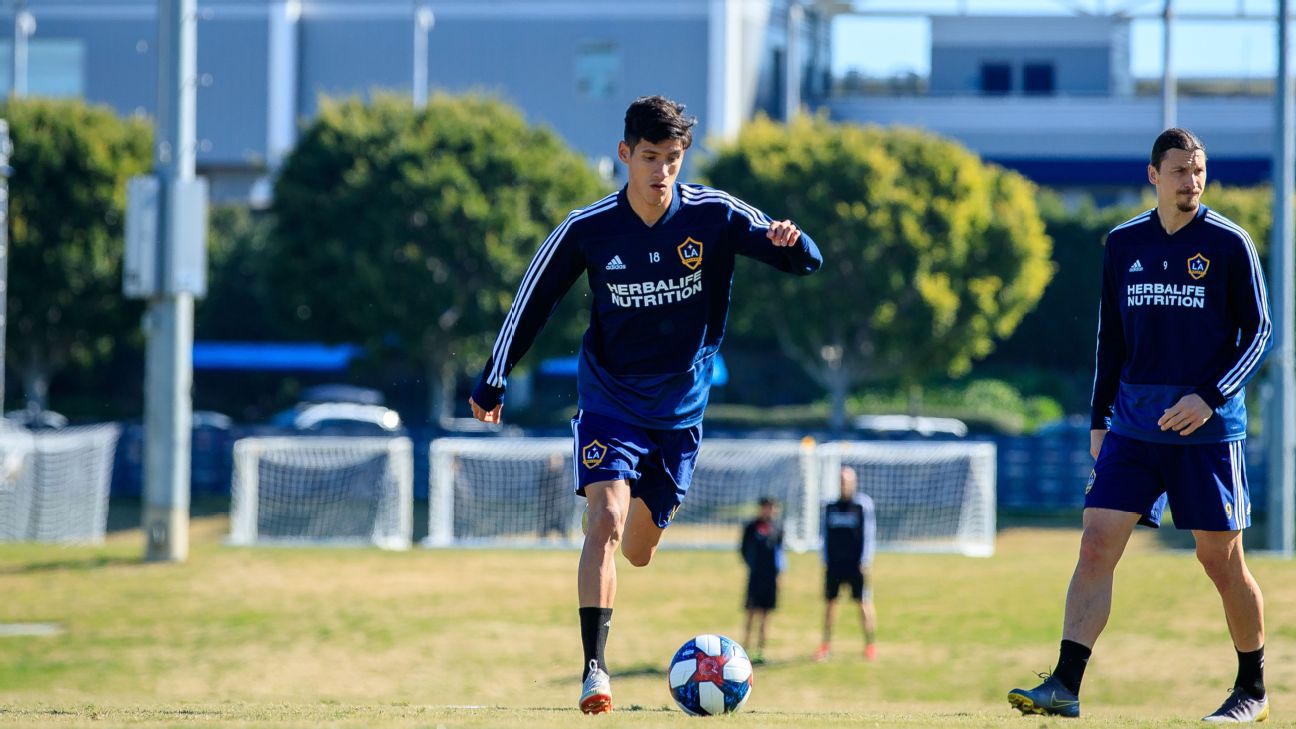 Mexican youngster Uriel Antuna: I rejected Liga MX to play with Zlatan Ibrahimovic, LA Galaxy
