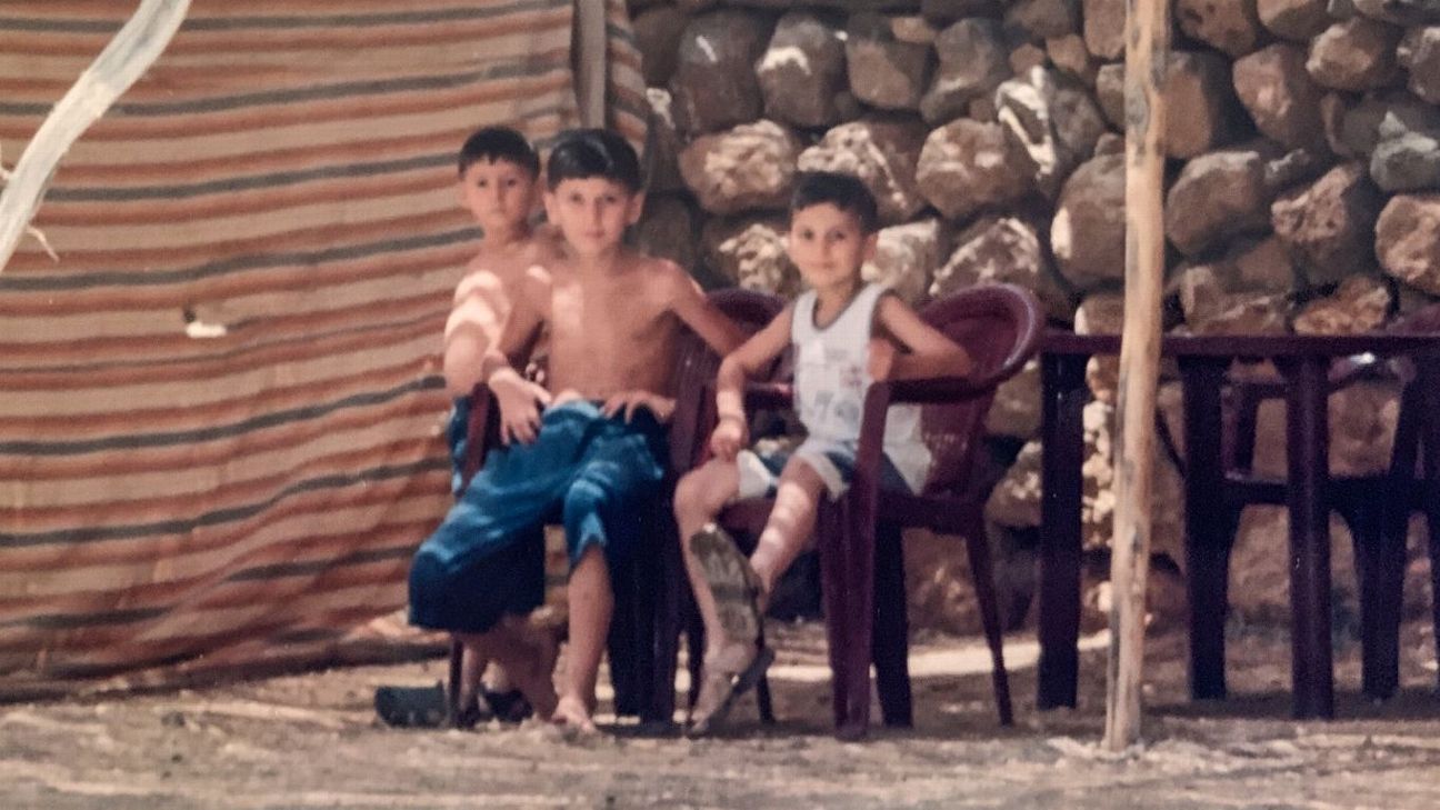 The Zetuna brothers: Yousuf (left), Simon (center) and Yohan (right) were refugees in a UN camp in Turkey for 10 months. The Zetuna brothers: Yousuf (left), Simon (center) and Yohan (right) were refugees in a UN camp in Turkey for 10 months.
