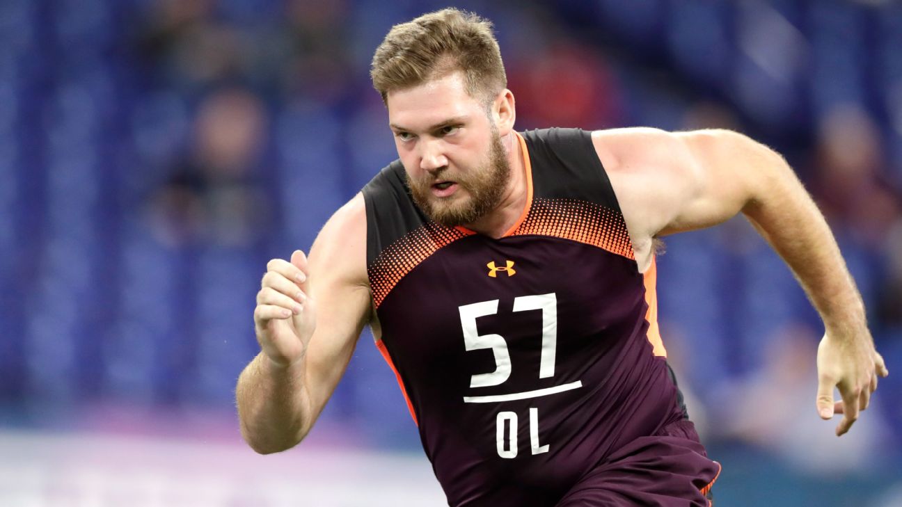 Free-agent tackle Mike Remmers to visit Vikings