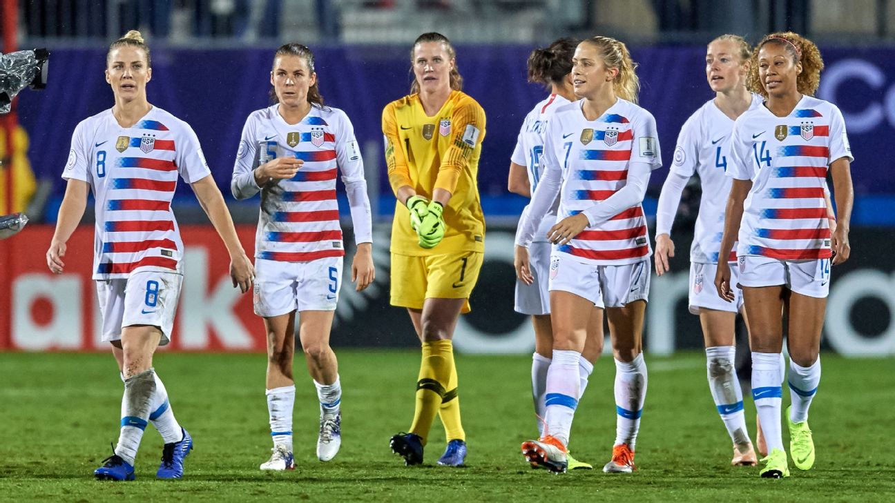 USWNT Fails To Secure Group E Top Spot At World Cup & Creates Unfortunate  Scheduling Situation For U.S. Viewers – Deadline