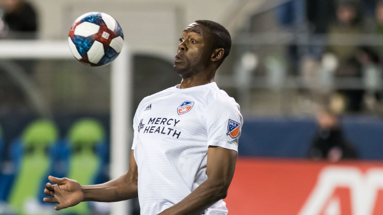 FC Cincinnati forward Fanendo Adi suspended over driving charges