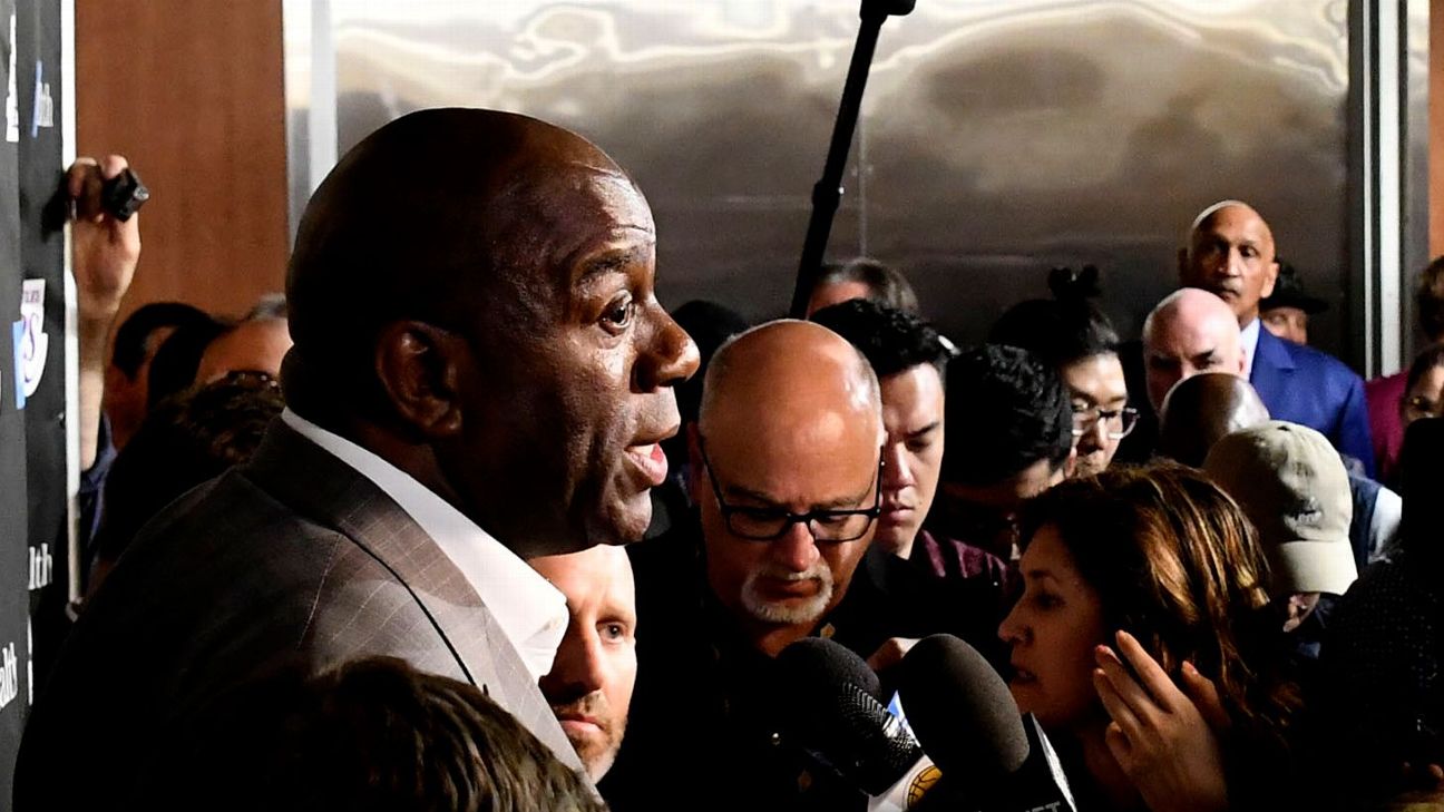 The Last Twist in the Lakers' Lost Season: Magic Johnson Resigns - WSJ