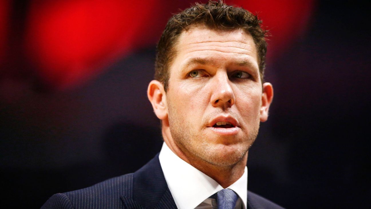 Woman Drops Sexual Assault Lawsuit Against Kings Coach Luke Walton ...