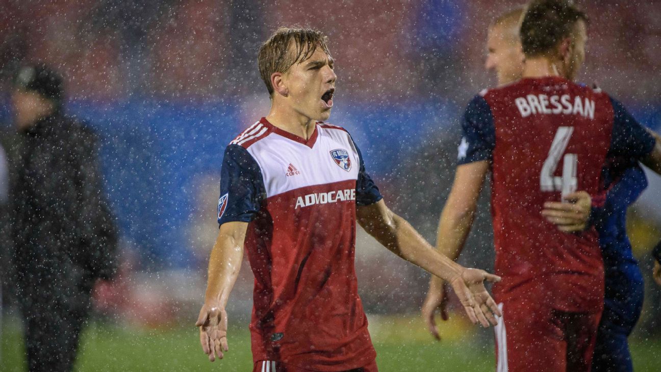 FC Dallas survive late VAR review to beat the Portland Timbers