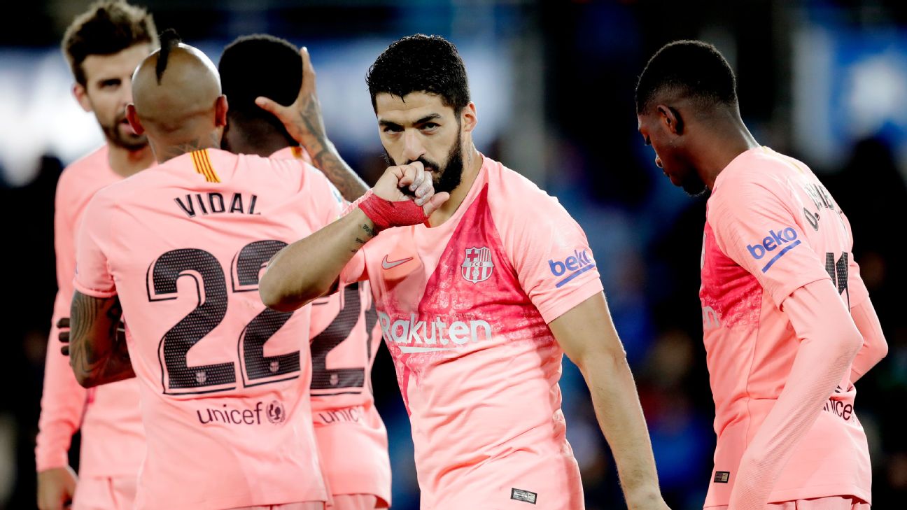 Lionel Messi mocked by Valverde who does iconic holding up shirt  celebration after scoring Real winner against Barcelona