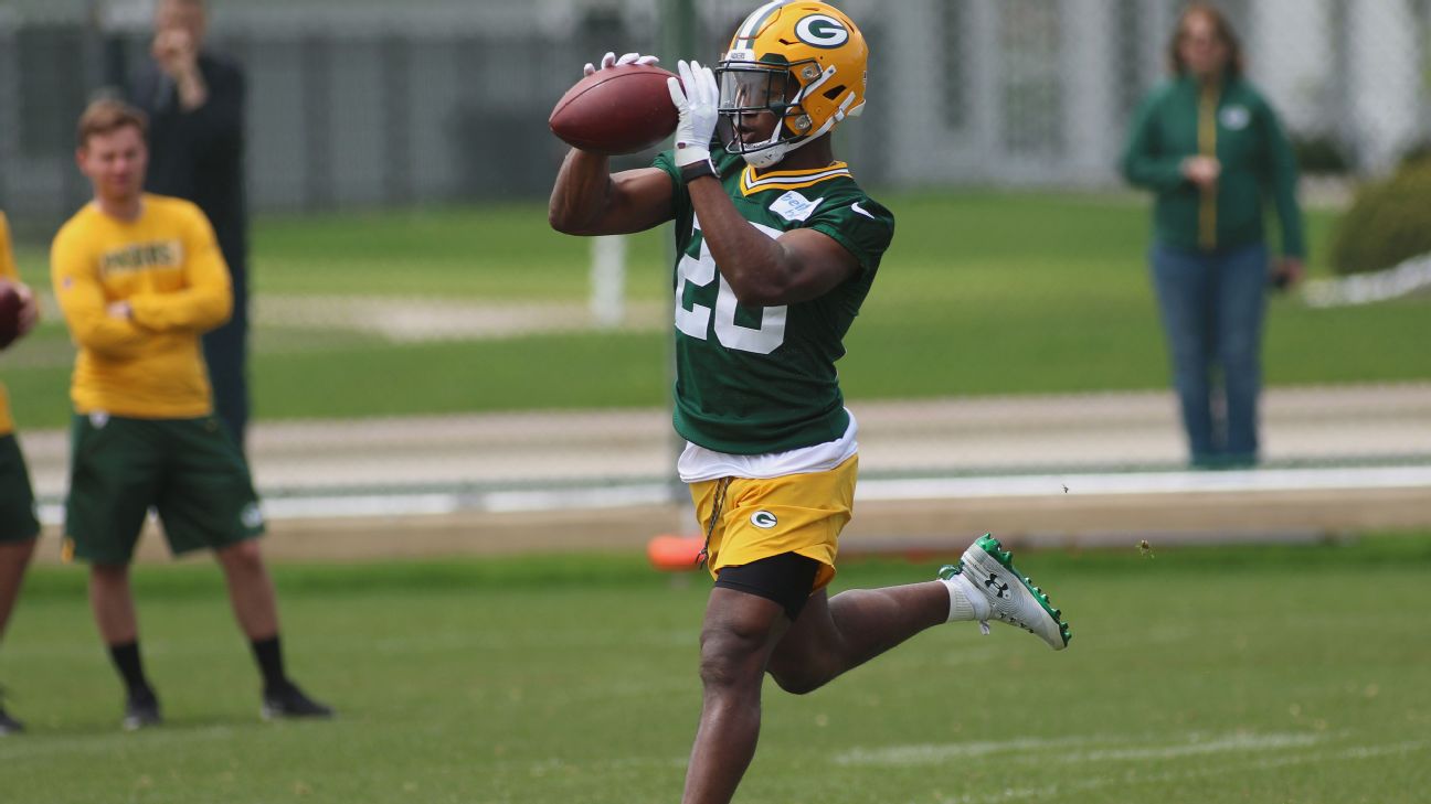 Packers' Adrian Amos, Darnell Savage are 'interchangeable' safeties