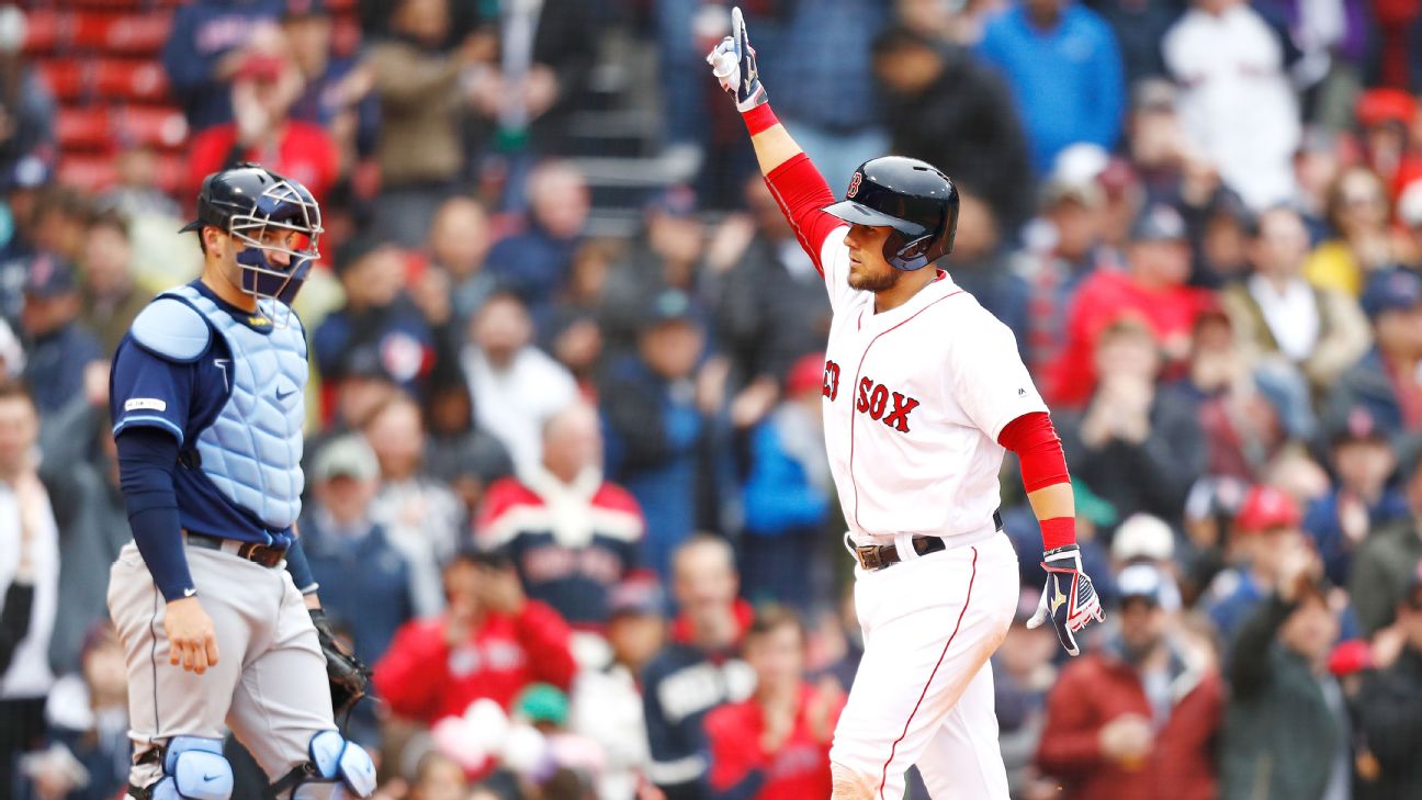 Red Sox 4, Rays 2: Mookie Betts clubs 16th homer