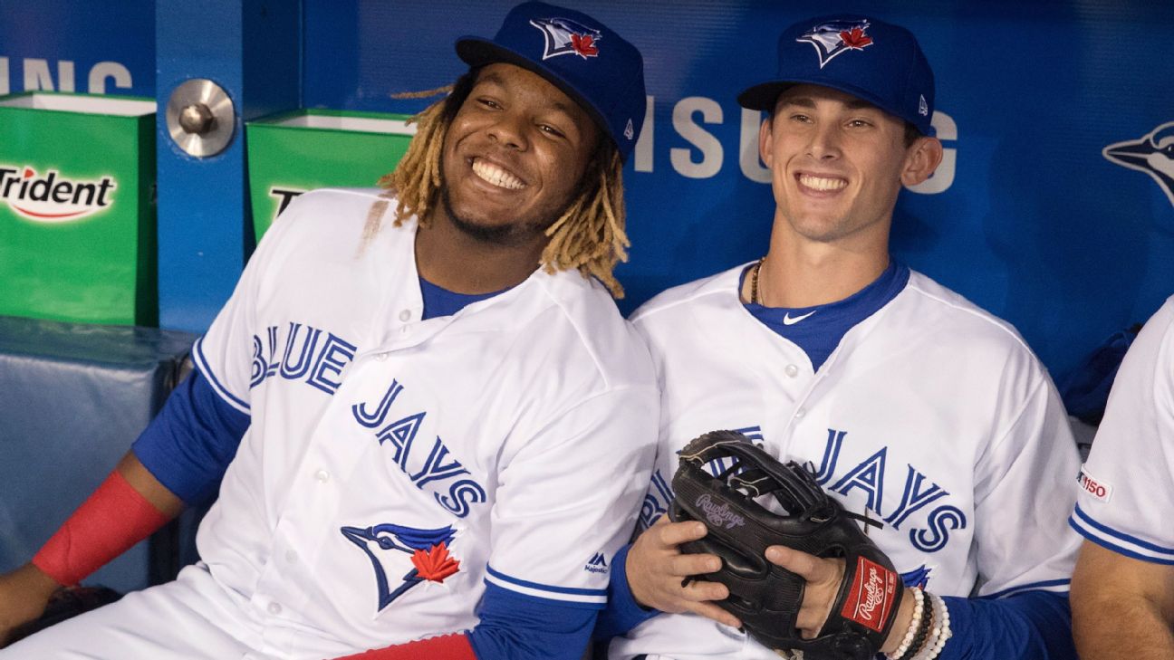 I fell in love with these kids:' Blue Jays lure Dante Bichette