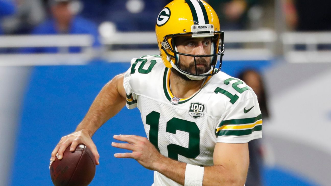 Comparing Yahoo, ESPN fantasy football rankings for 2019