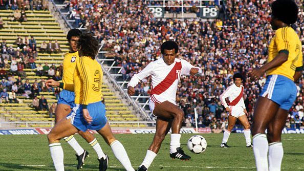 Último Brasil x Peru no Maracanã foi há 41 anos e teve vaias