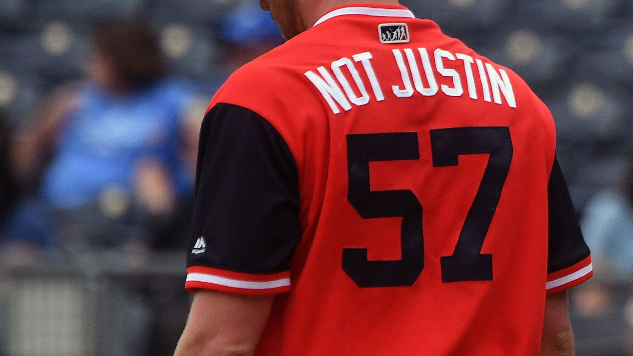 Justin Bieber sports 'Not Shane Bieber' jersey in ongoing joke with