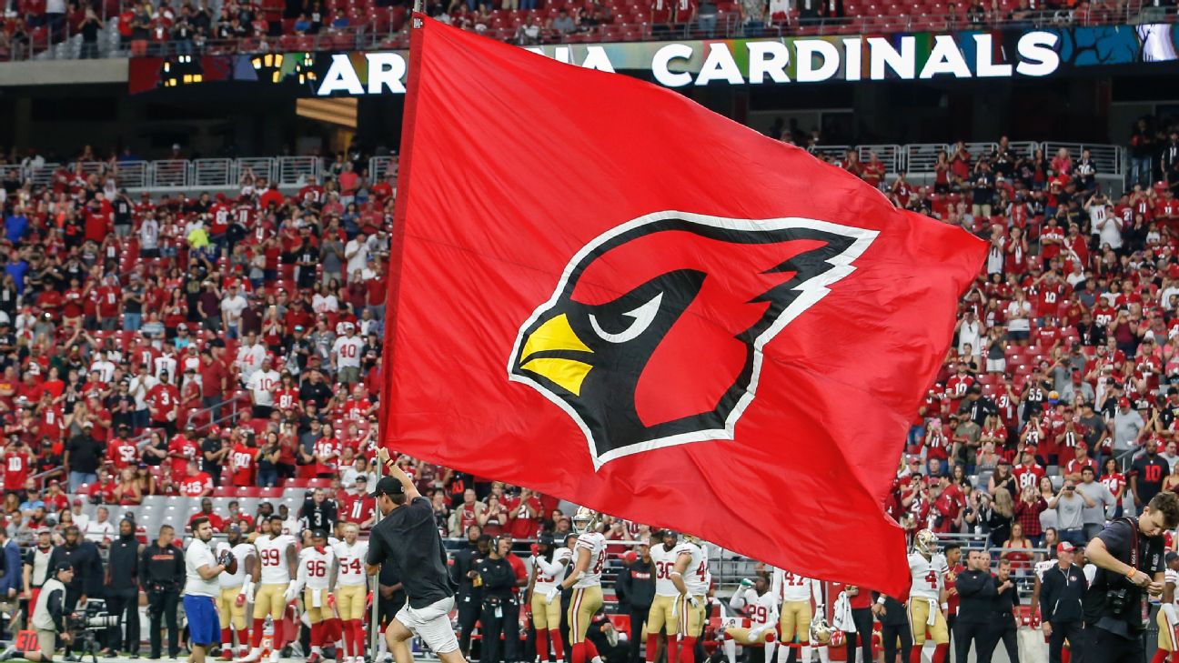 Arizona Cardinals on X: A look inside the #AZCardinals locker room in St.  Louis. #AZvsSTL  / X