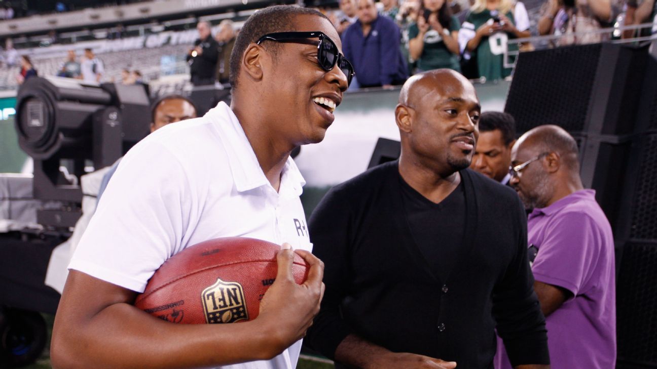 NFL Signs Jay-Z's Roc Nation To Super Bowl Production – SportsTravel