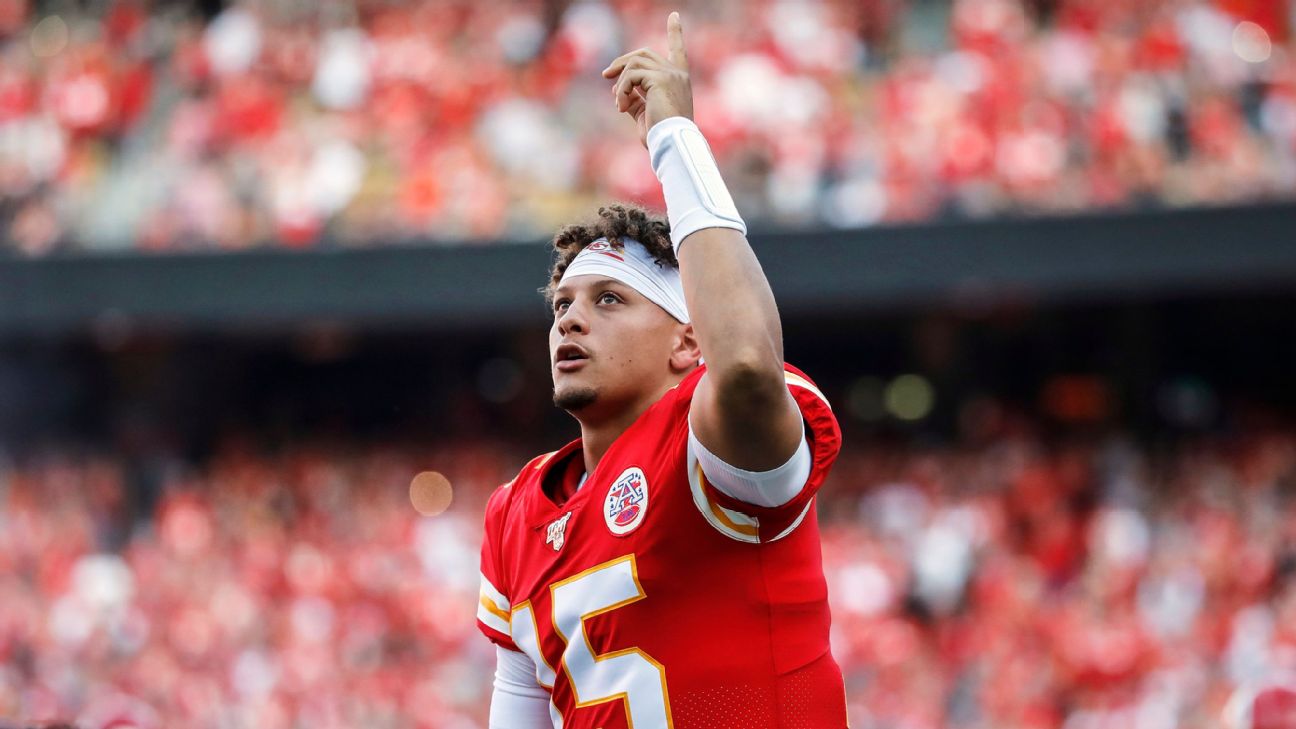 Chiefs To Pick Up Patrick Mahomes' Fifth-Year Option