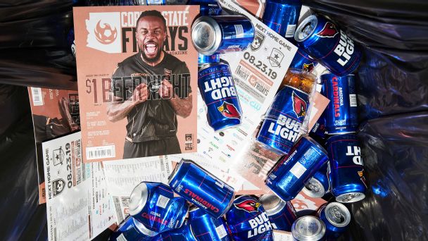 The ESPN Daily: Dollar Beer Night as a secret weapon, remembering Tiger's comeback, and the Yankees as underdogs