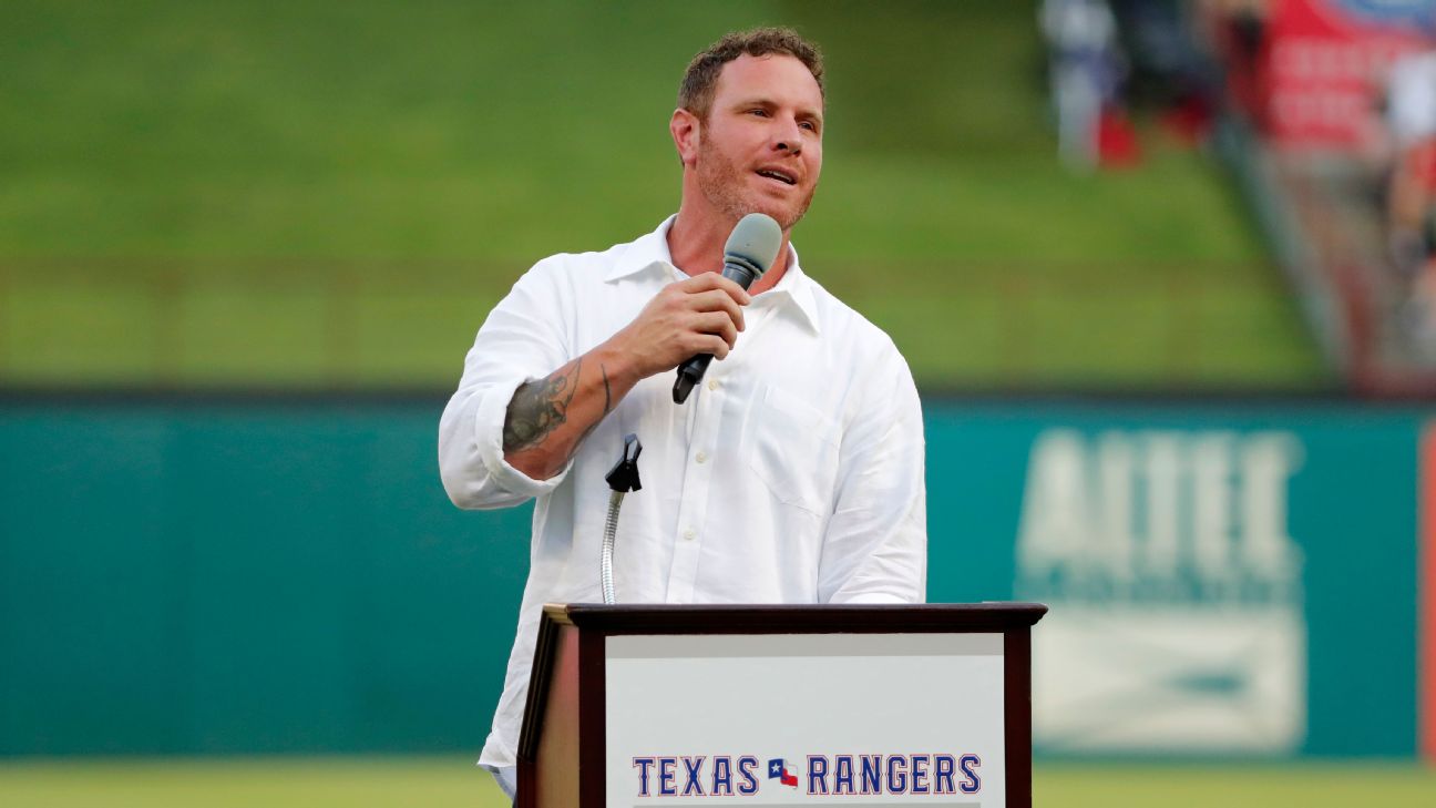 Josh Hamilton to Rangers: Texas Completes Deal for Outfielder, News,  Scores, Highlights, Stats, and Rumors
