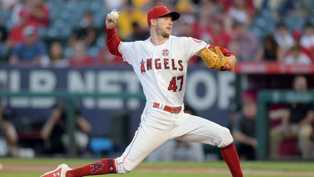 ANAHEIM, CA - JULY 17: Los Angeles Angels pitcher Griffin Canning (47)  pitching during an MLB baseball game against the New York Yankees played on  July 17, 2023 at Angel Stadium in