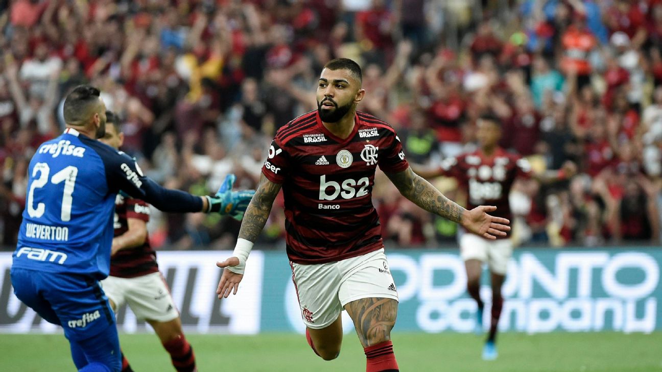 Gols e melhores momentos de Flamengo x Palmeiras pelo Brasileirão (3-0)