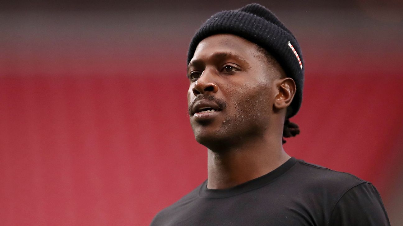 <a href="https://www.espn.com/nfl/story/_/id/46874797/ex-nfl-star-antonio-brown-arrested-attempted-murder-charge" target="_blank">Ex-WR Brown arrested in Dubai, extradited to U.S.</a>
