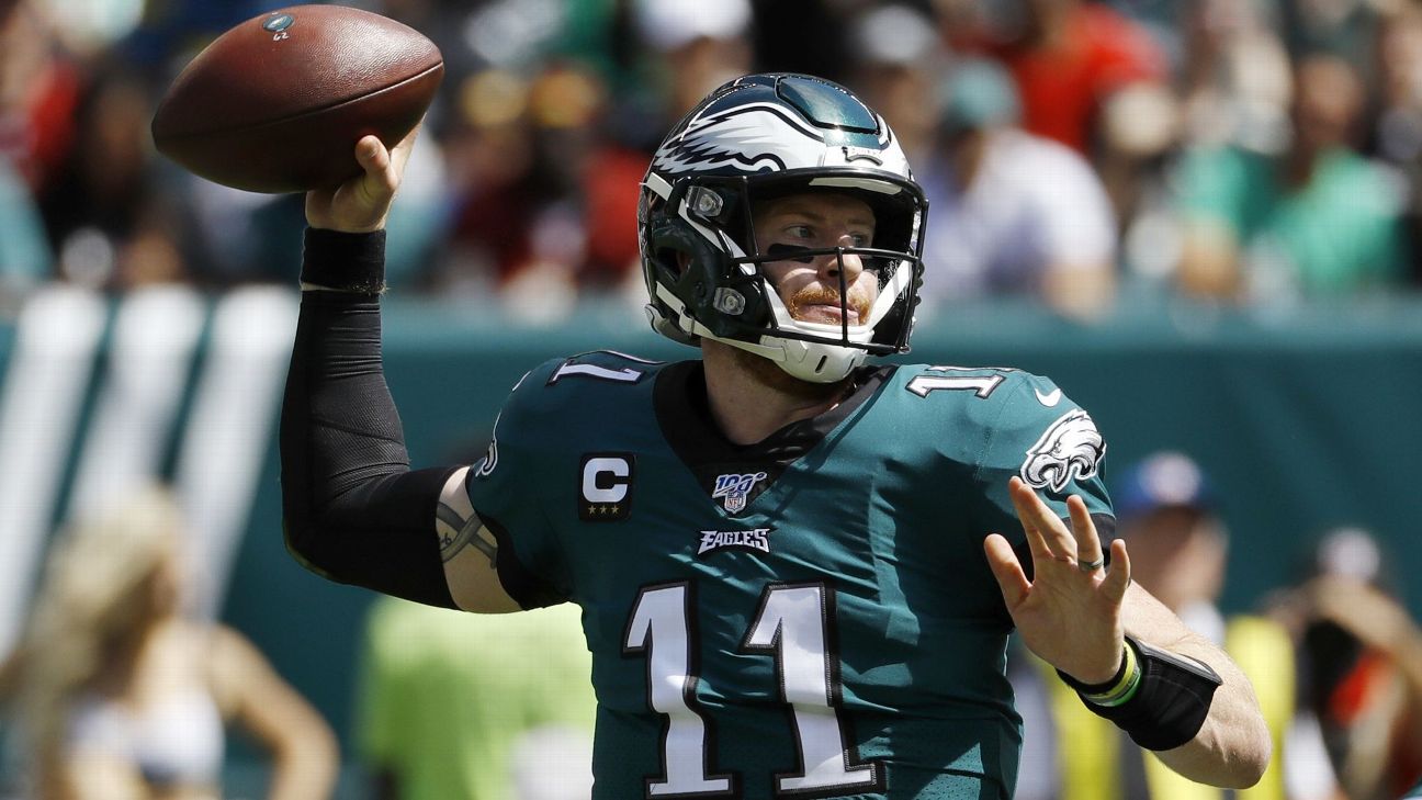 Carson Wentz shines in Eagles' win over Redskins