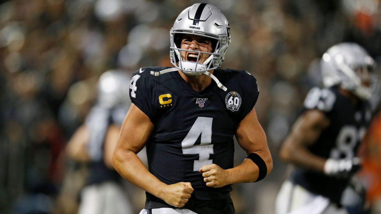 ESPN on X: The Raiders take down the Broncos to win the last MNF game ever  in Oakland!  / X