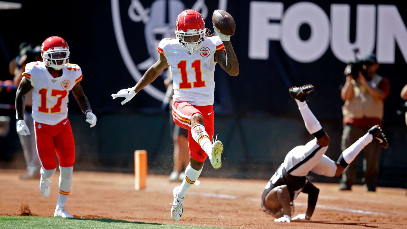 Mahomes picks Demarcus Robinson as his latest flavor of the week - ESPN -  Kansas City Chiefs Blog- ESPN