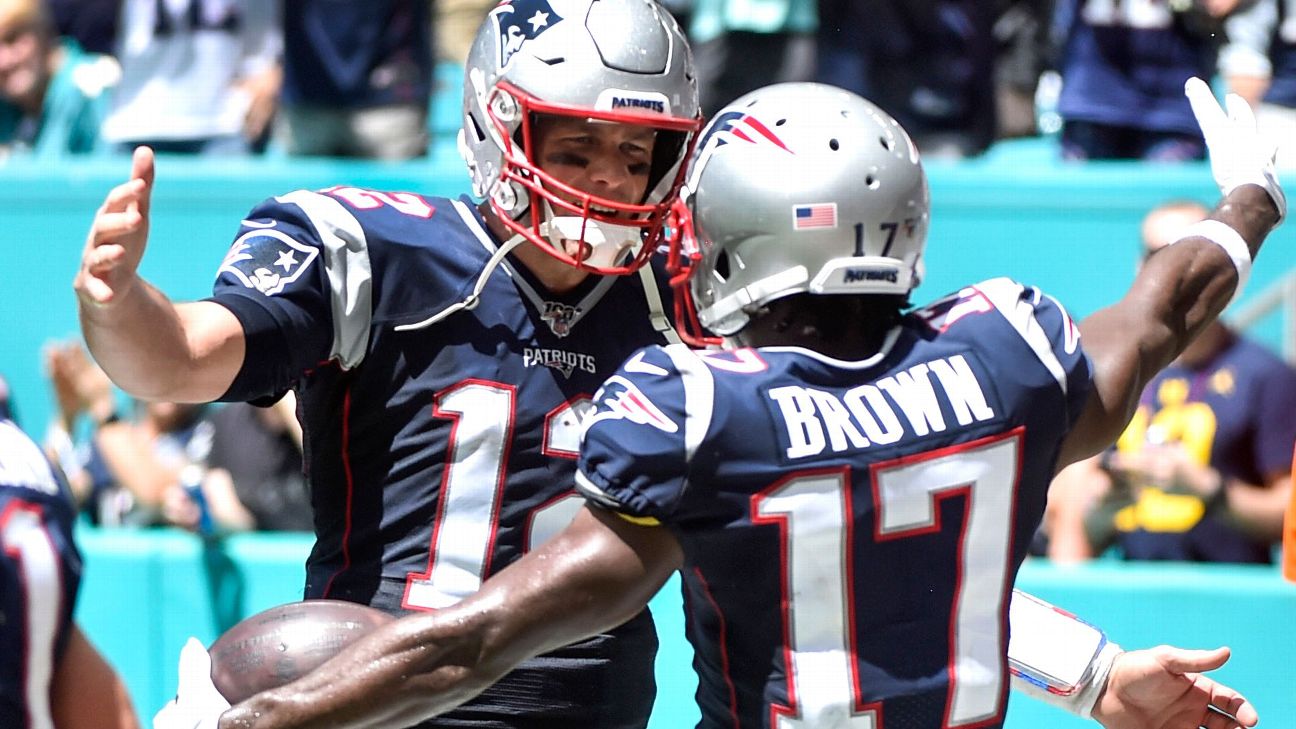 Tom Brady laments 'difficult situation' in regards to Antonio Brown