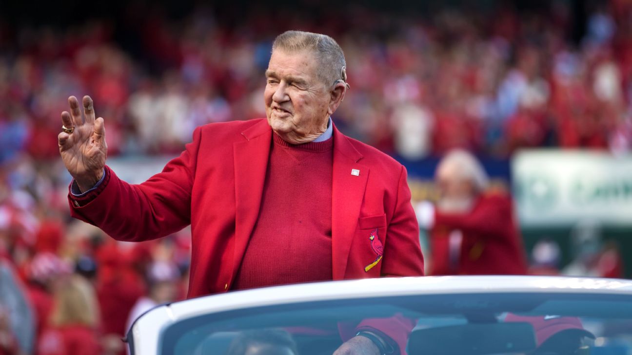 Whitey Herzog: Hall of Fame Cardinals, Royals manager suffers stroke