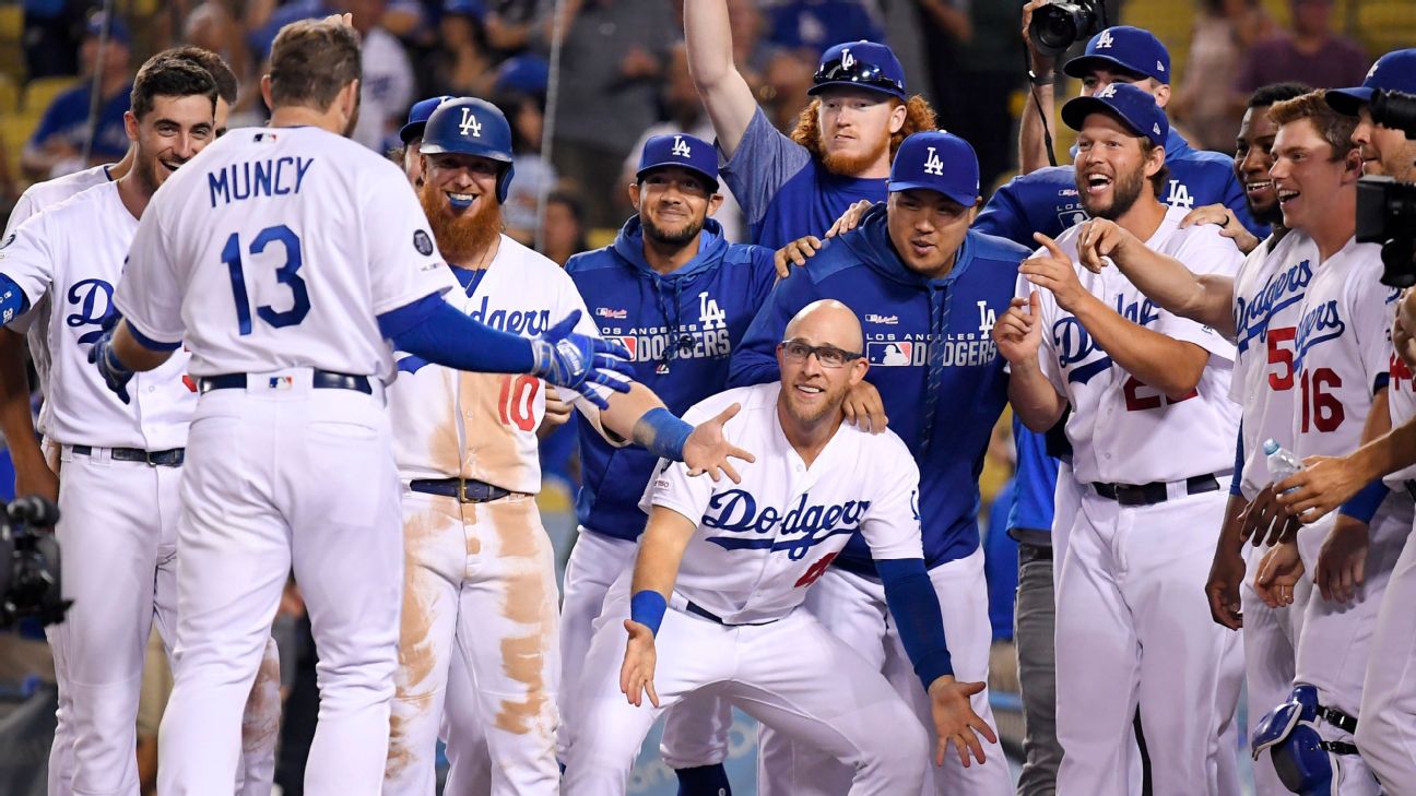 Los Angeles Dodgers on X: The Dodgers held a Season Ticket Holder