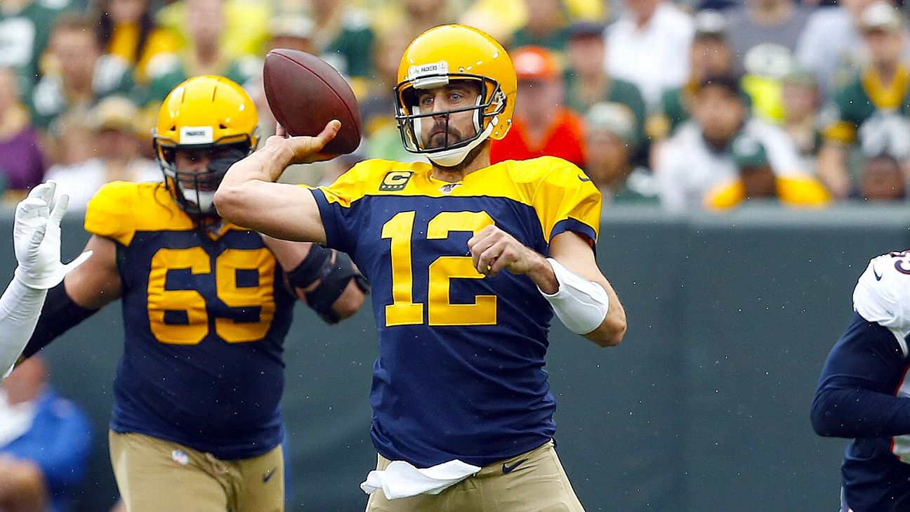 Green Bay Packers: A somber Aaron Rodgers still bullish on offense