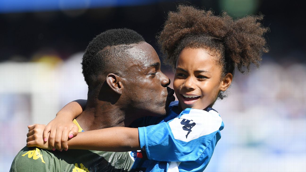 Toe Poke Daily: Mario Balotelli's daughter accompanies dad ...