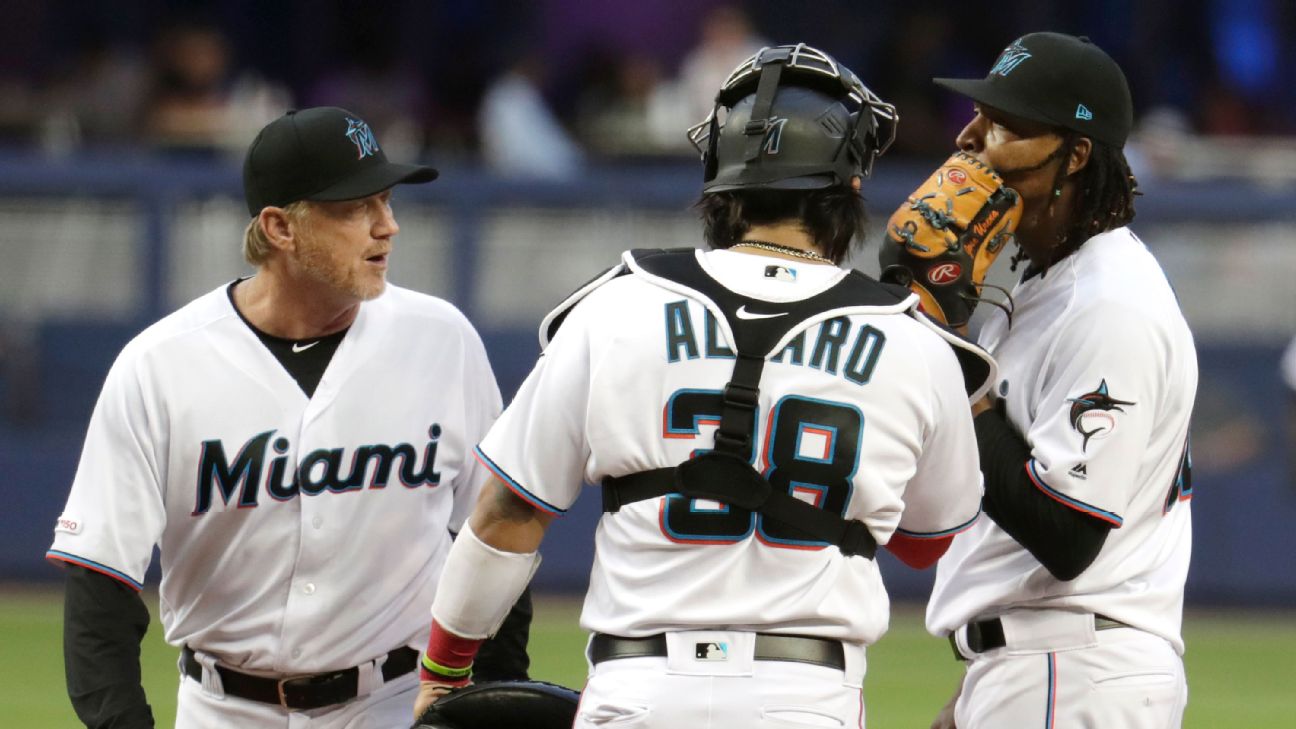 Miami Marlins: Another season with pitching coach Mel Stottlemyre, Jr.