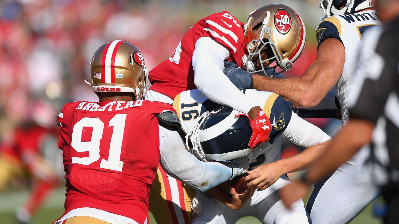 49ers LB Alexander ejected in return to Tampa - ABC7 San Francisco