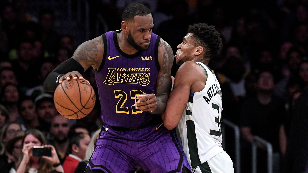 Lakers Impress with Blowout Win Over Spurs