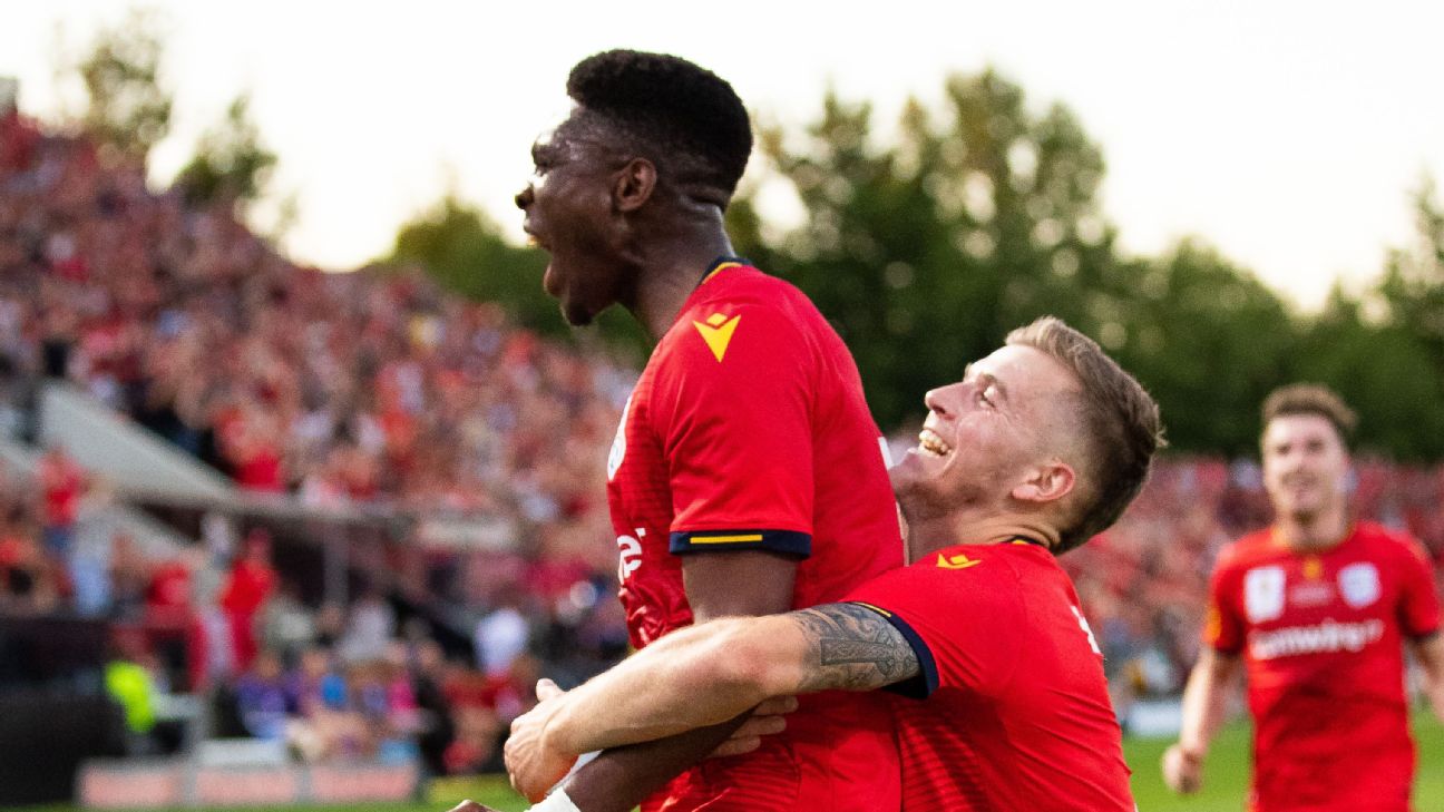 Adelaide United's FFA Cup Final win down to fearlessness and maturity Adelaide United's FFA Cup Final win down to fearlessness and maturity