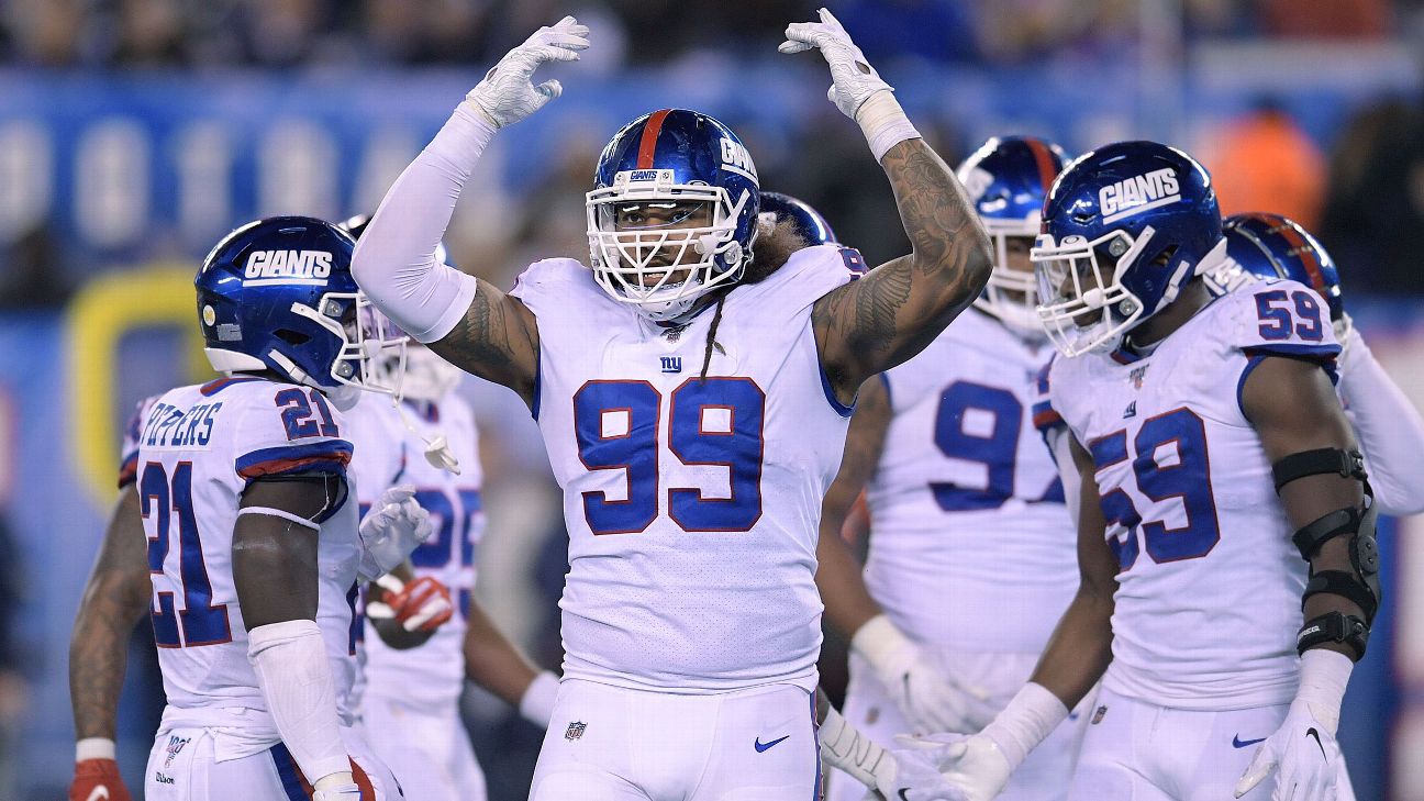 Giants defensive lineman Leonard Williams signs franchise tender but ...