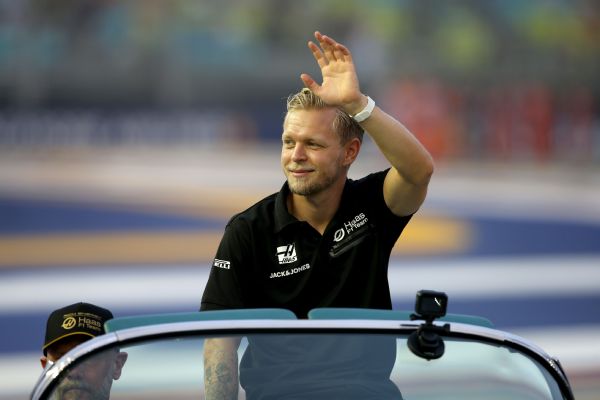 With Rosenqvist still out, Magnussen to debut